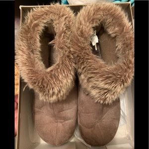 ❤️Isotoner Booties Faux Fur Boots 8.5/9